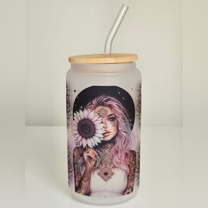 Sunflower Girl 16oz Frosted Beer Can Glass Cup